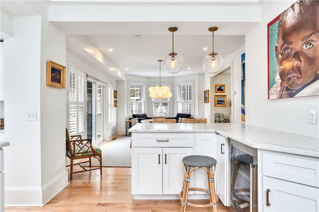 12 Observatory Avenue Providence, RI 02906 - Photo 32 of 42