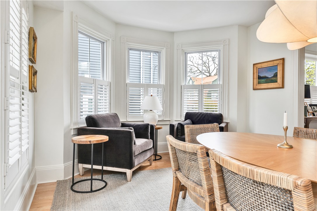 12 Observatory Avenue Providence, RI 02906 - Photo 33 of 42