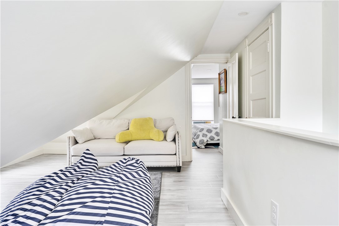 12 Observatory Avenue Providence, RI 02906 - Photo 38 of 42