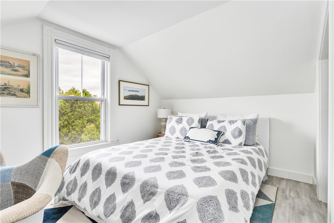 12 Observatory Avenue Providence, RI 02906 - Photo 41 of 42