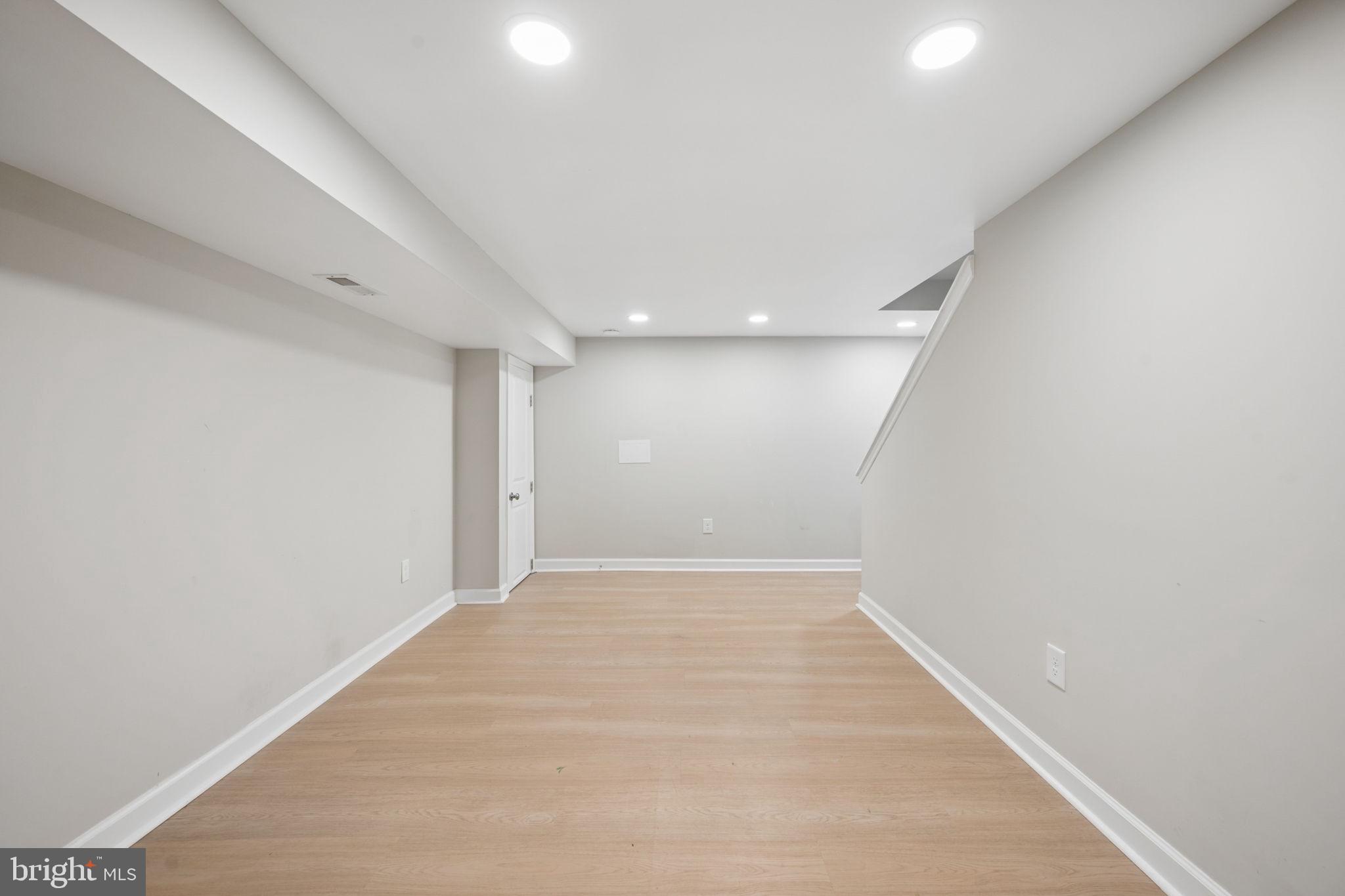 3548 Benzinger Road Baltimore, MD 21229 - Photo 29 of 40 a view of an empty room