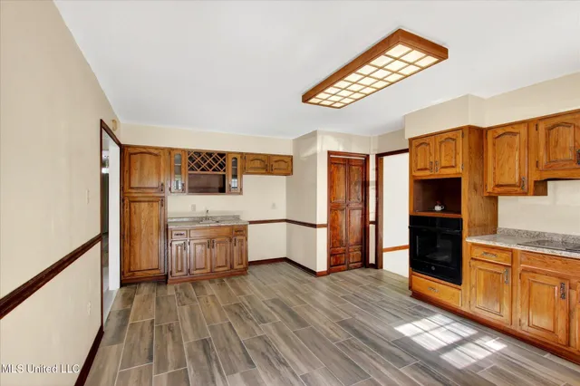 $285,000 | 17080 Fenton Dedeaux Road, Kiln, MS 39556