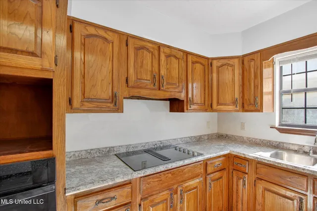 $285,000 | 17080 Fenton Dedeaux Road, Kiln, MS 39556