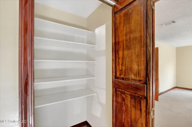 $285,000 | 17080 Fenton Dedeaux Road, Kiln, MS 39556