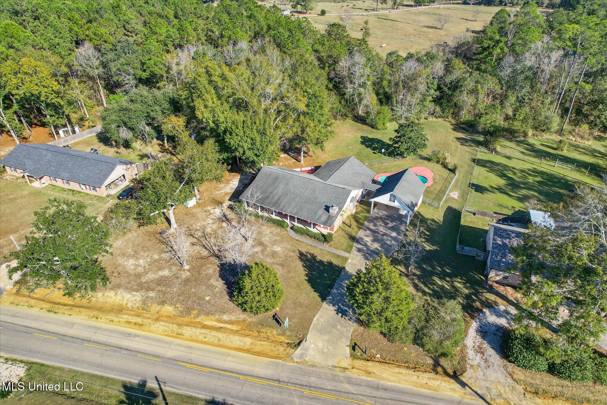 17080 Fenton Dedeaux Road Kiln, MS 39556 - Photo 57 of 59 57-057