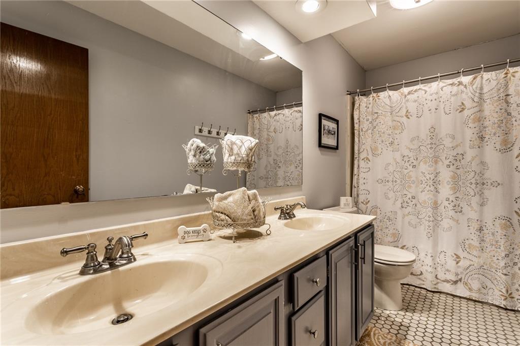 770 Bennett Road Carmel, IN 46032 - Photo 27 of 38 Gallery Image 27