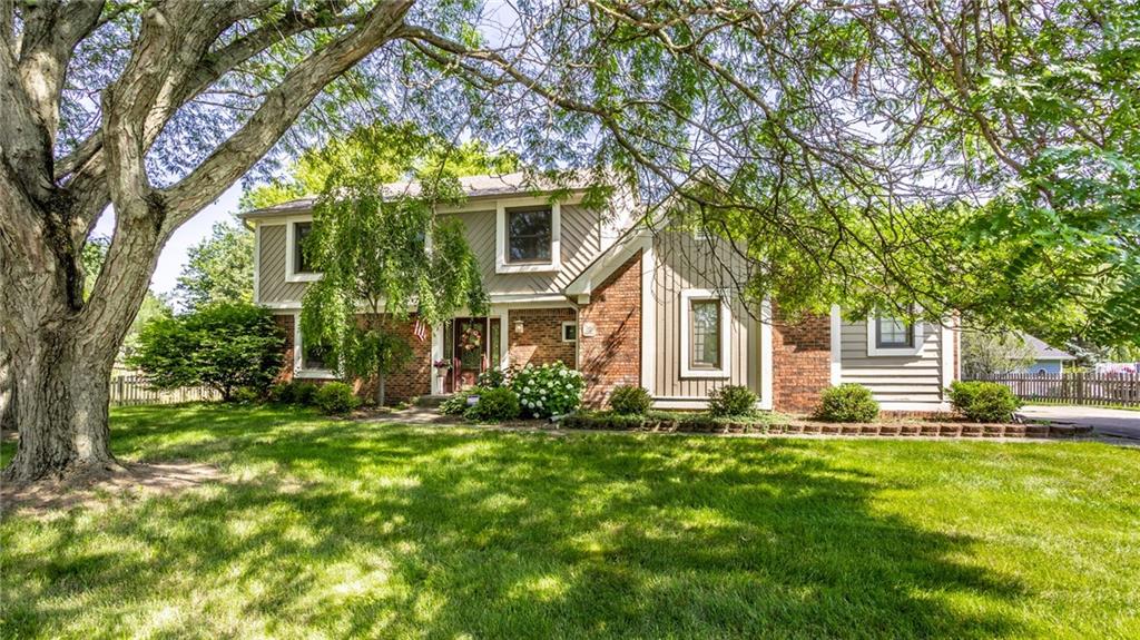 770 Bennett Road Carmel, IN 46032 - Photo 3 of 38 Gallery Image 3