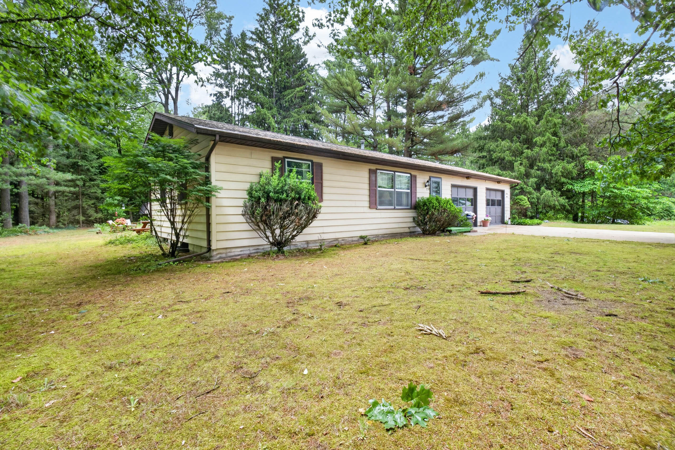 239 Pine Ridge Road Battle Creek, MI 49017 - Photo 11 of 45 239 Pine Ridge Rd, Battle Creek, MI 4901