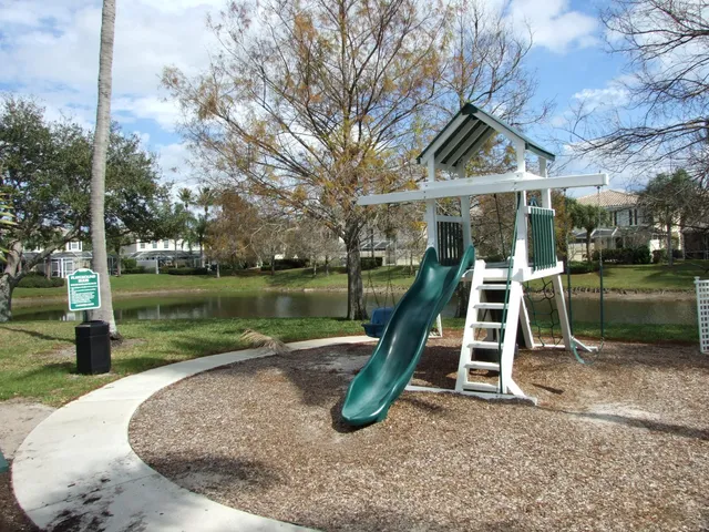 $2,900 | 181 Santa Barbara Way, Palm Beach Gardens, FL 33410