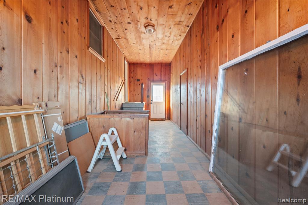 1136 South Nichols Road Flushing, MI 48433 - Photo 42 of 58