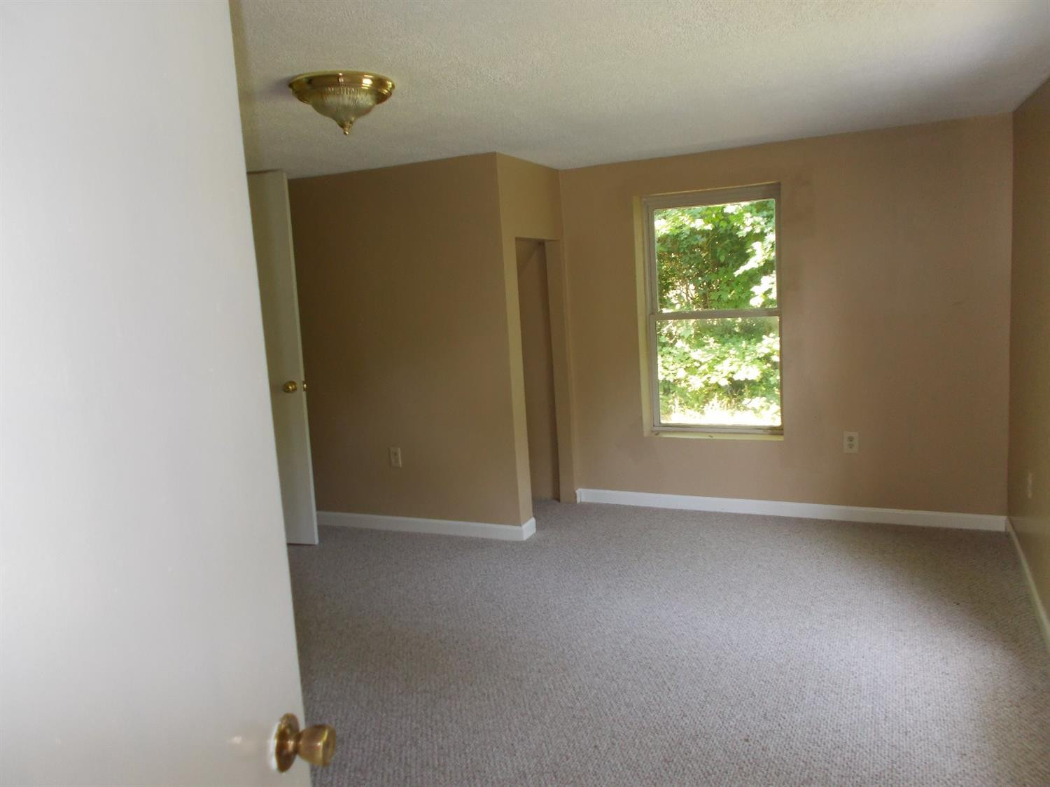 555 Maple Grove Road Richmond, KY 40475 - Photo 10 of 25 Photo 10