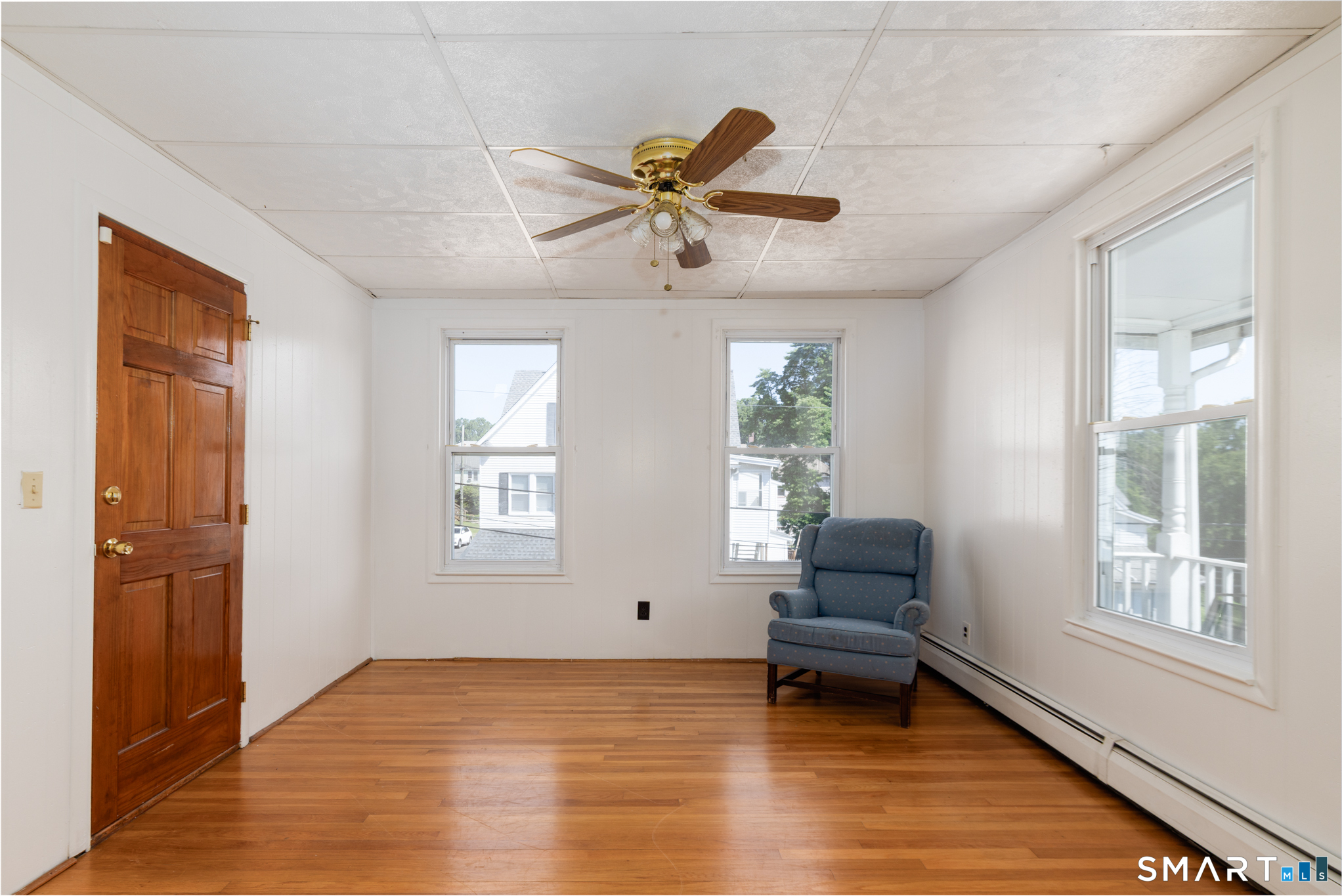 95 Sunnyside Avenue Waterbury, CT 06708 - Photo 13 of 27 2nd floor