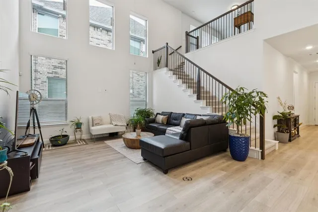 $528,000 | 5503 Waterloo Drive, Sachse, TX 75048