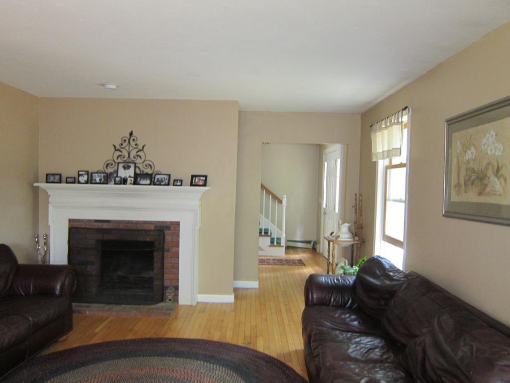 171 Riverdale Road New Boston, NH 03070 - Photo 17 of 35