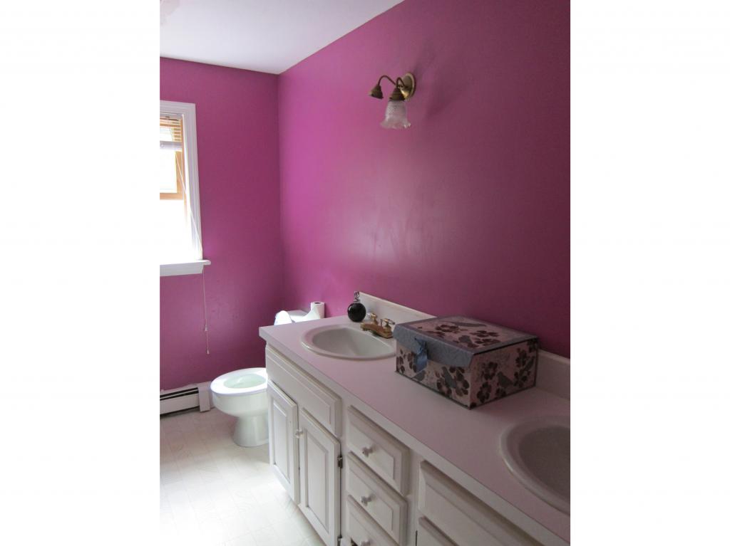 171 Riverdale Road New Boston, NH 03070 - Photo 30 of 35