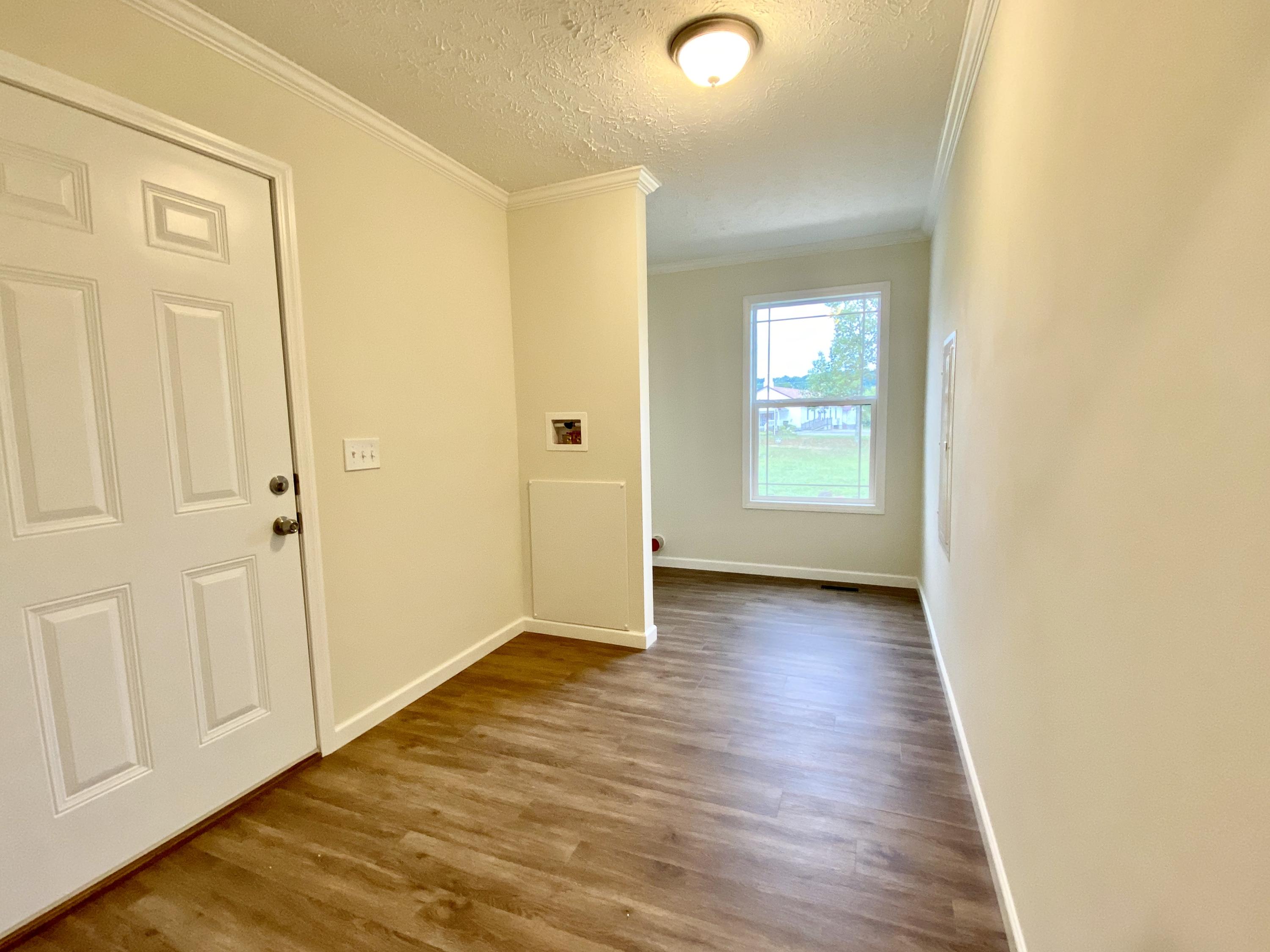 228 Walnut Grove Road Vonore, TN 37885 - Photo 12 of 33 Laundry and garage entry