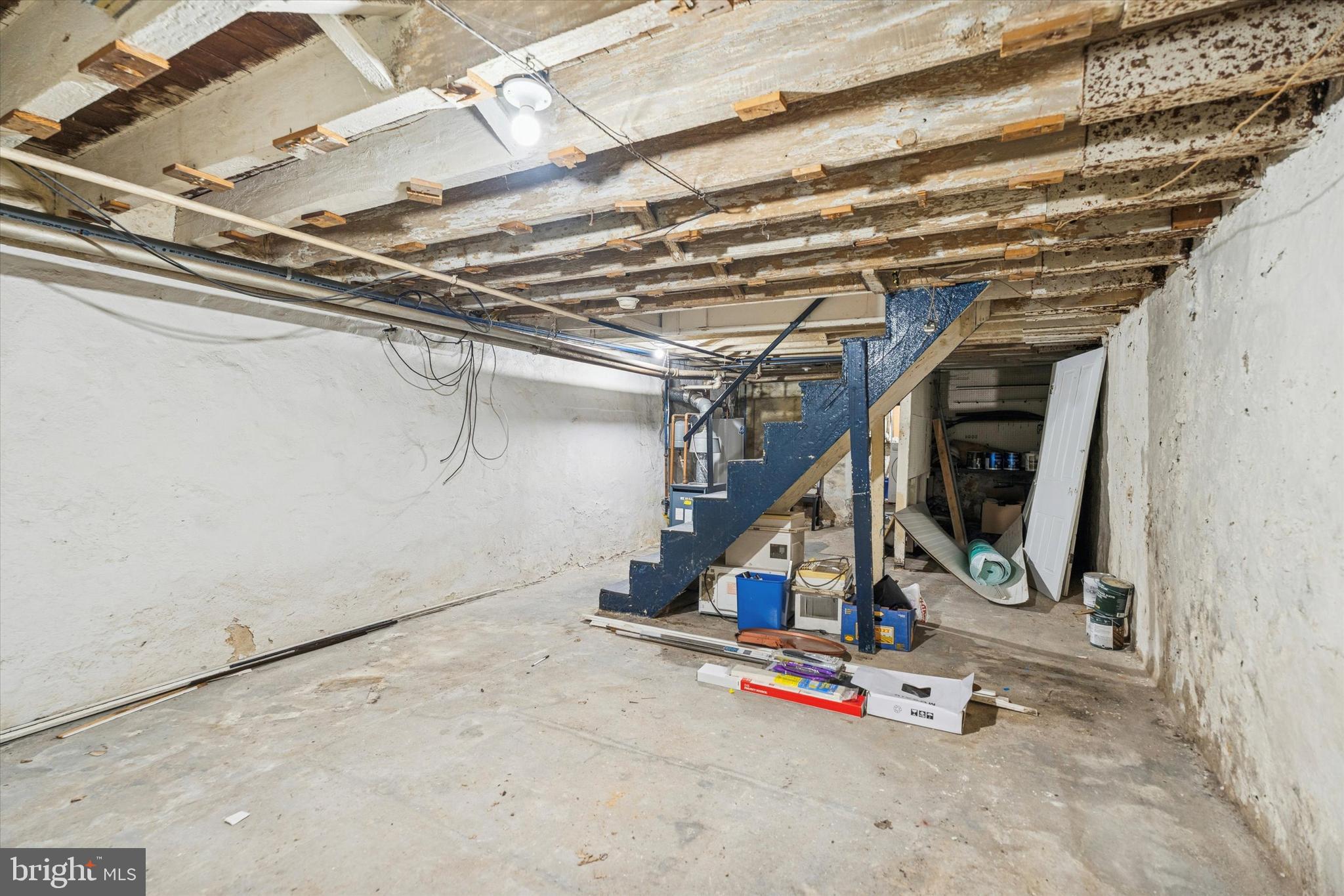 352 Carson Street Philadelphia, PA 19128 - Photo 31 of 35 a view of a room with gym equipment