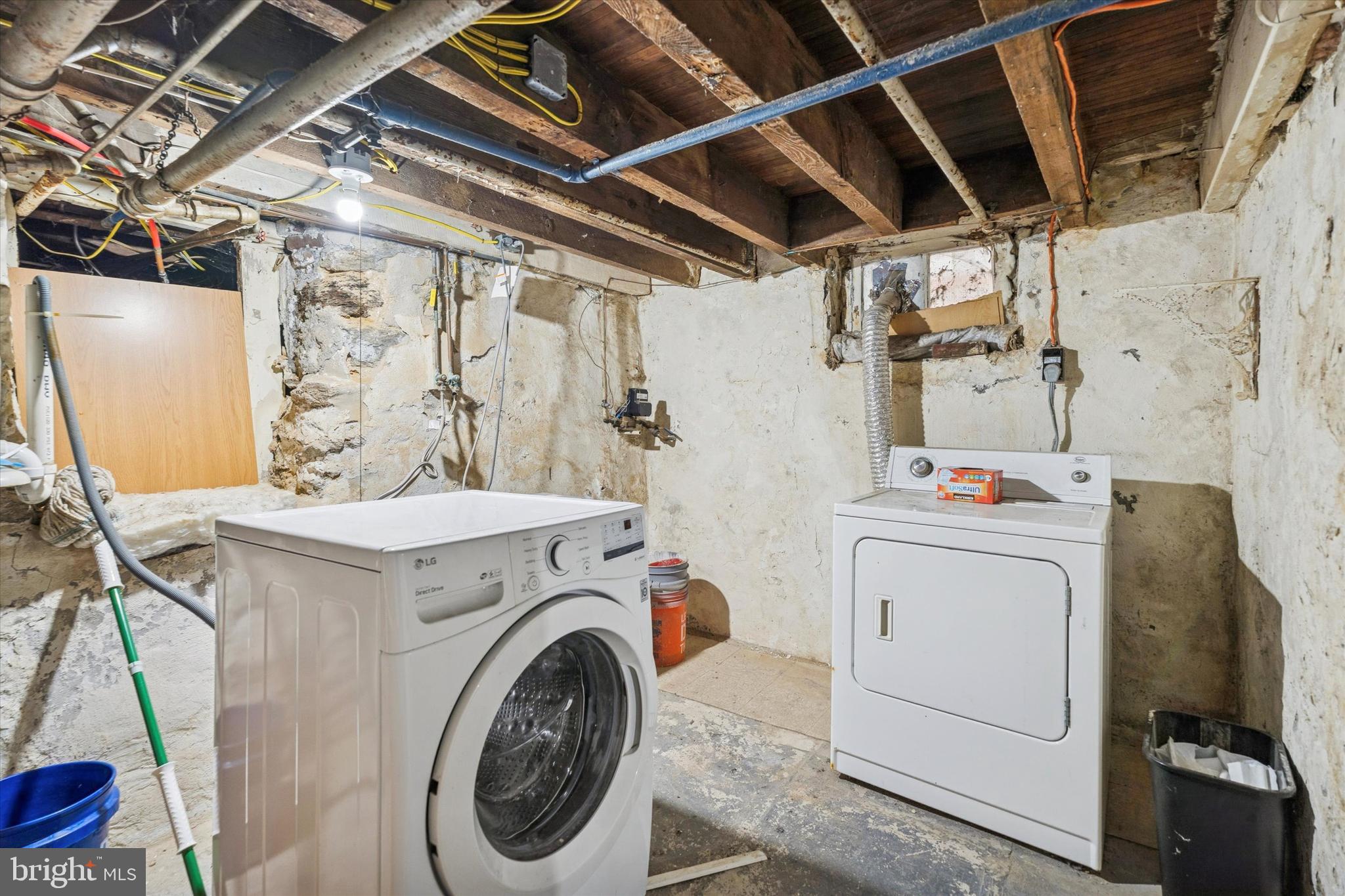 352 Carson Street Philadelphia, PA 19128 - Photo 33 of 35 a utility room with dryer and washer