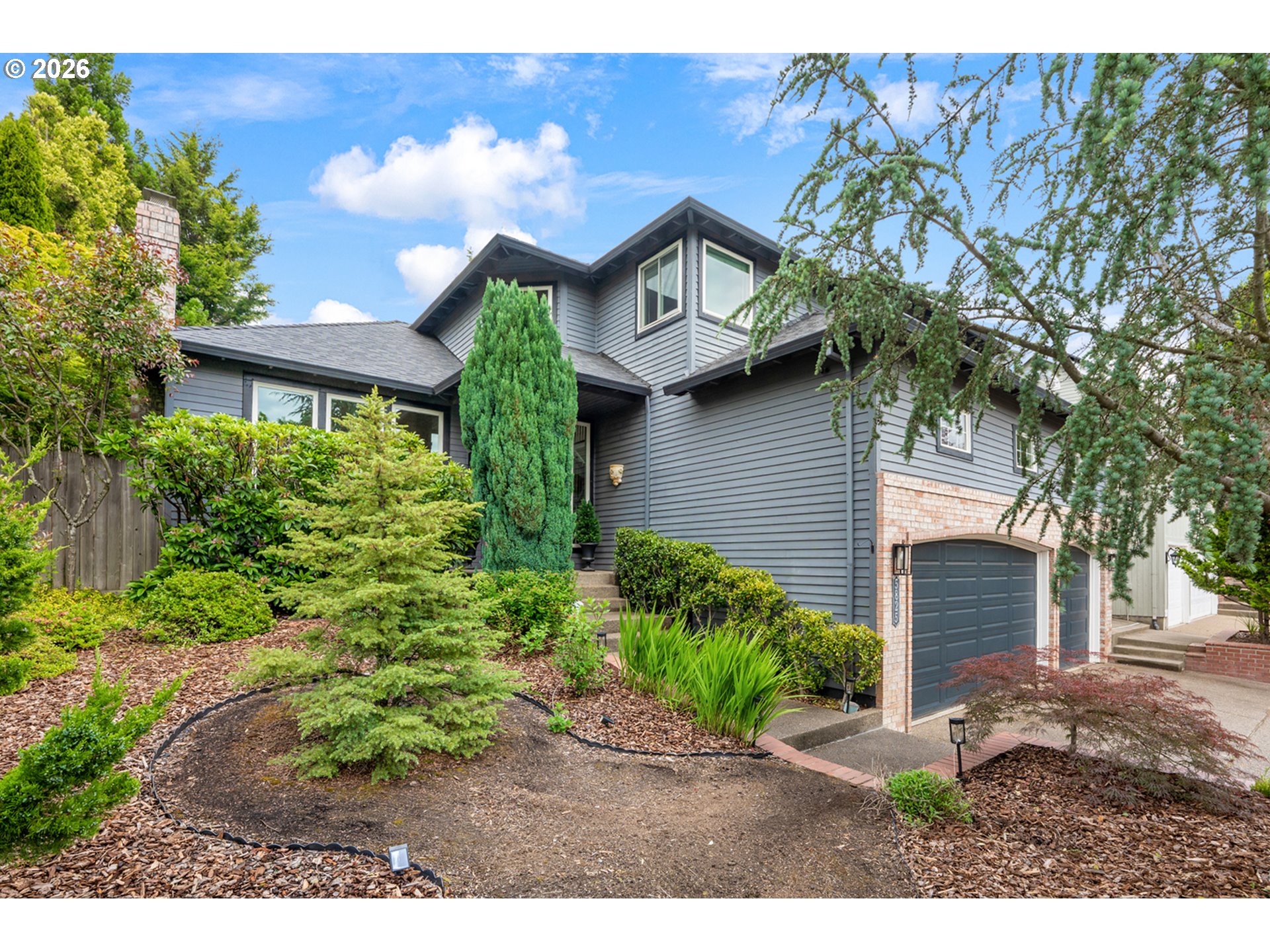 5825 Ridgetop Court Lake Oswego, OR 97035 - Photo 2 of 46 Gallery Image 2