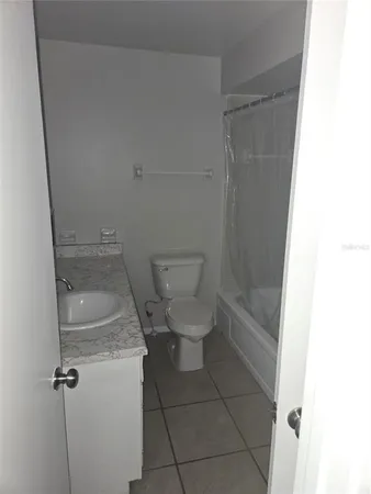 $1,250 | 1935 South Conway Road, Unit O5, Orlando, FL 32812