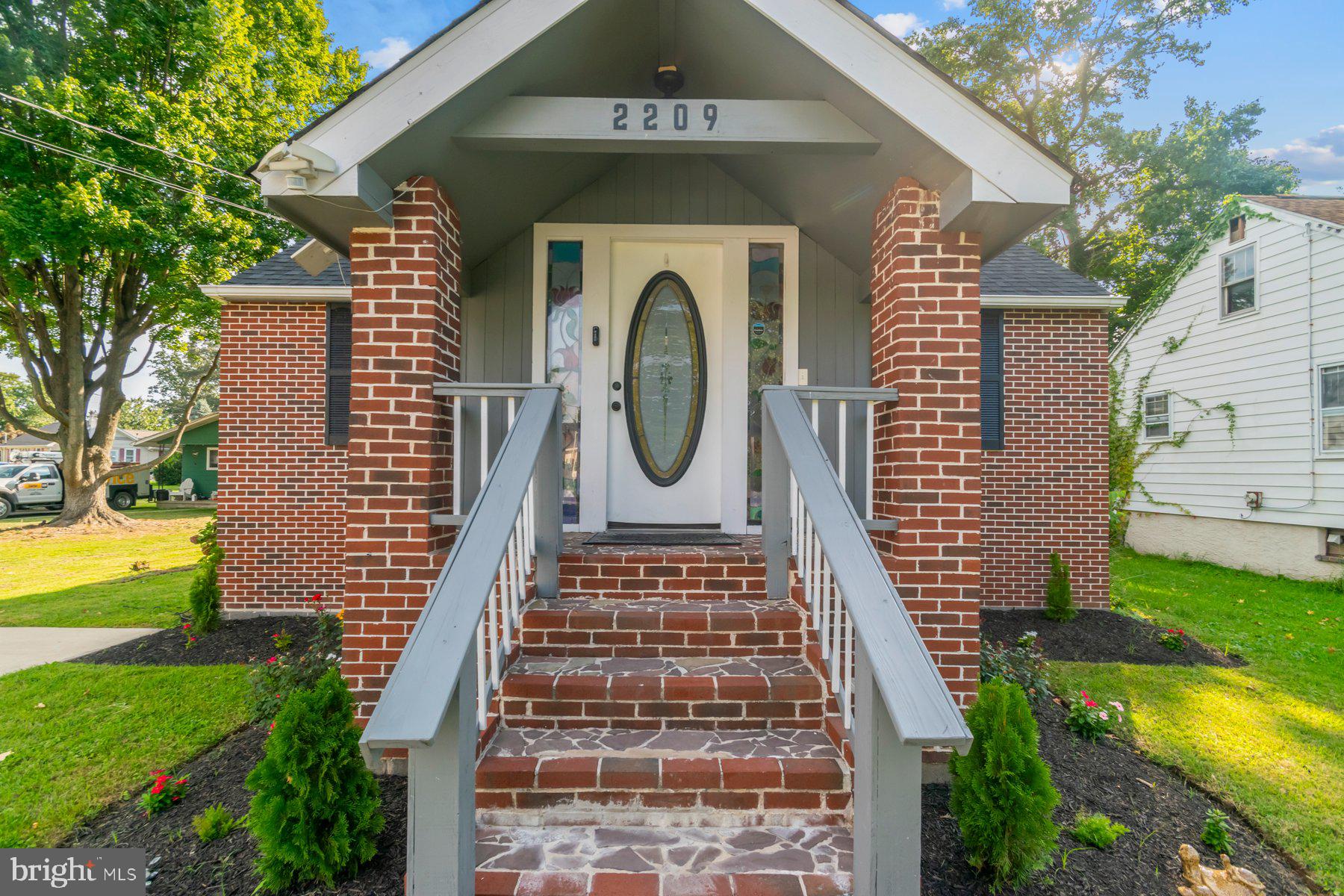 2209 Monocacy Road Essex, MD 21221 - Photo 5 of 39 Front