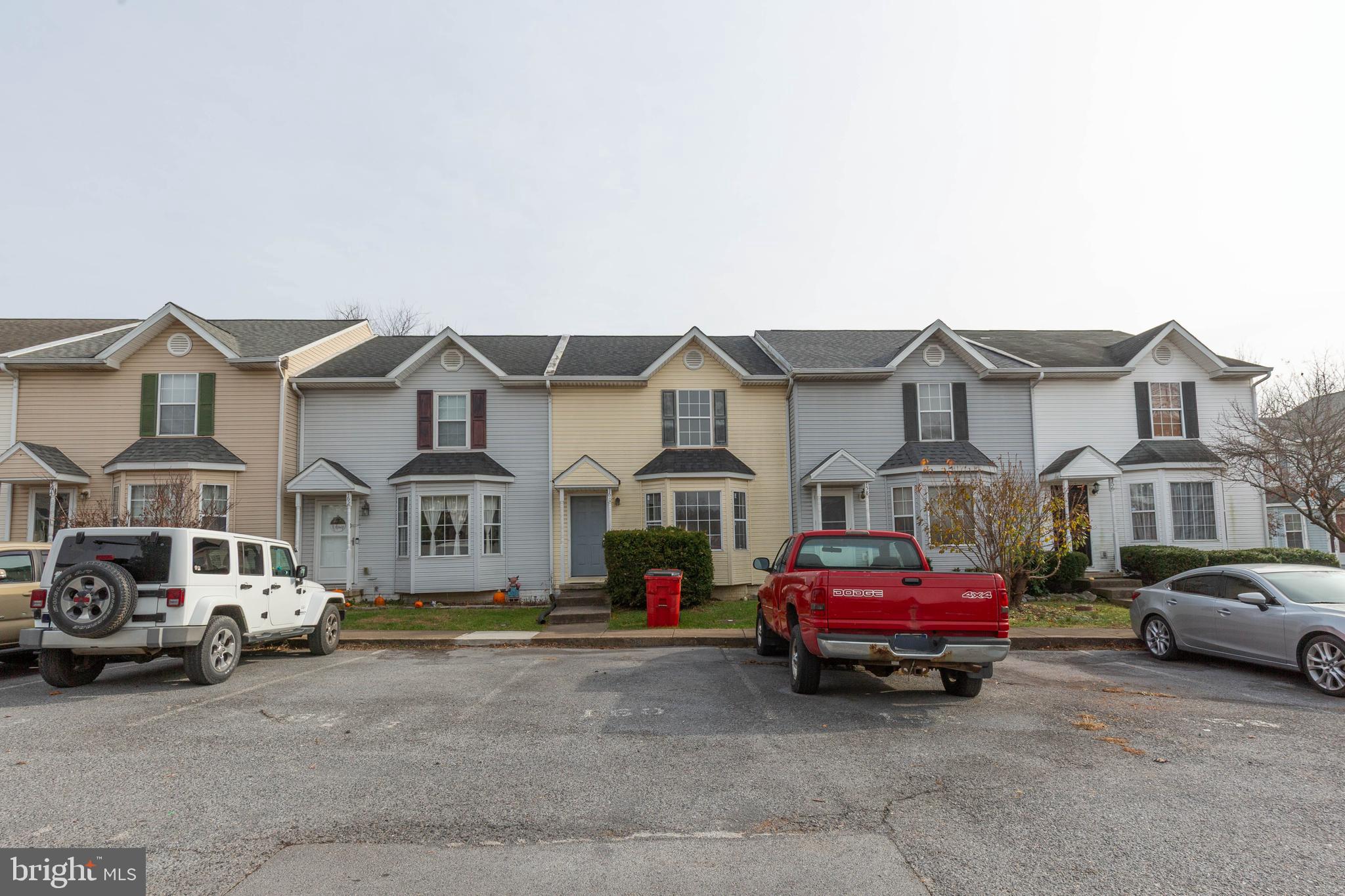 164 Stadium Circle Inwood, WV 25428 - Photo 2 of 30