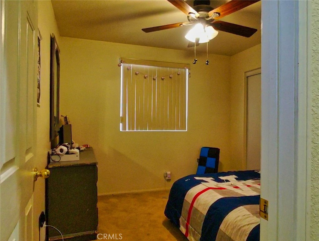 21172 Burgundy Way Apple Valley, CA 92308 - Photo 14 of 36