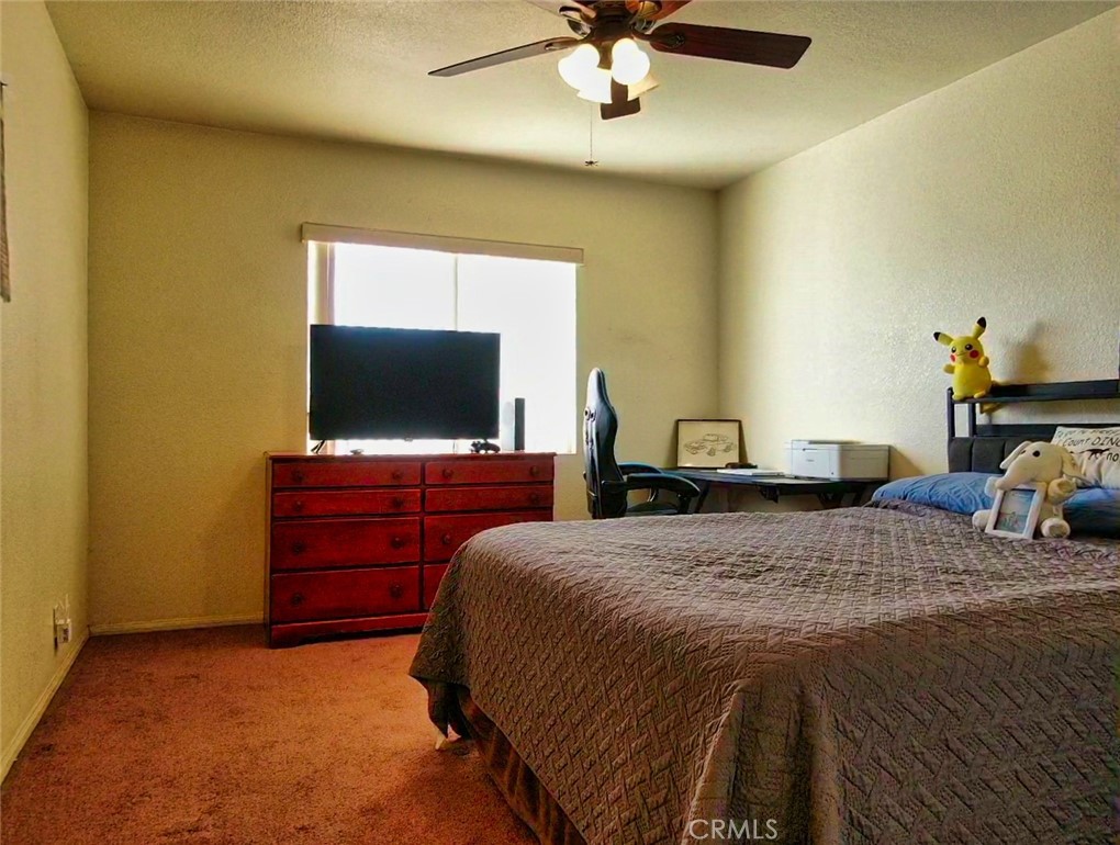 21172 Burgundy Way Apple Valley, CA 92308 - Photo 20 of 36