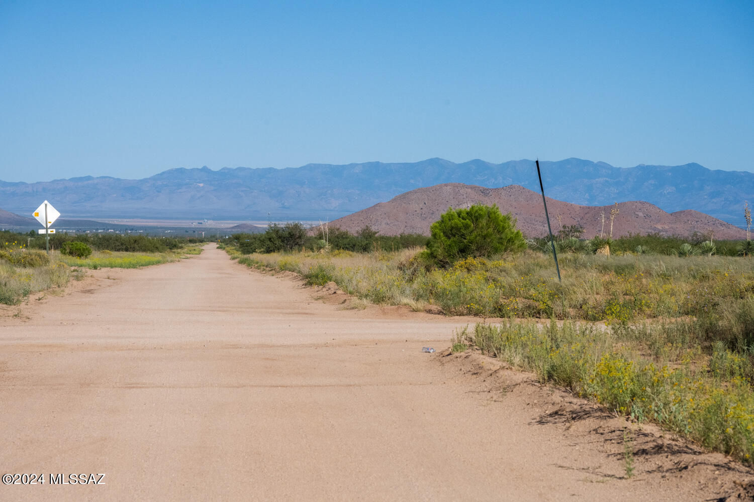.85-acres Highland Road, Unit 2 Pearce, AZ 85625 - Photo 7 of 19 Gallery Image 7