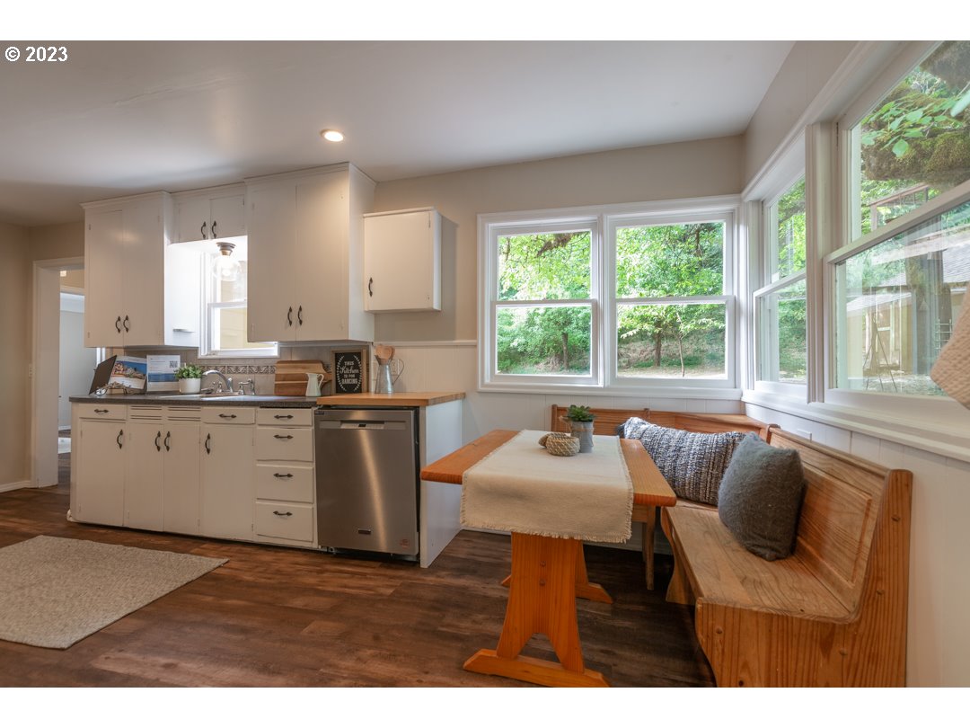 54329 Armstrong Road Scappoose, OR 97056 - Photo 33 of 46 Gallery Image 33