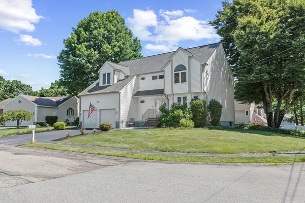 $4,200 | 54 Jennifer Road, Lowell, MA 01854