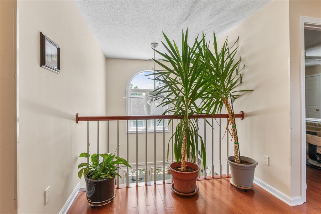 54 Jennifer Road Lowell, MA 01854 - Photo 16 of 21