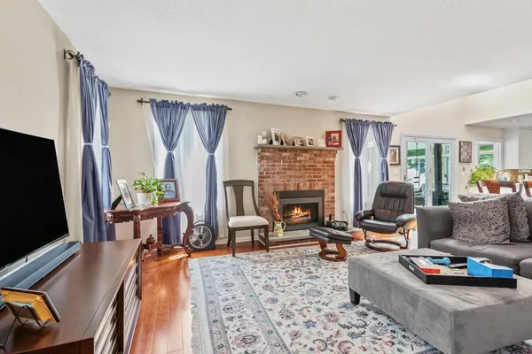 $4,200 | 54 Jennifer Road, Lowell, MA 01854