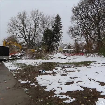 $29,900 | 209 Lincoln Avenue, Syracuse, NY 13204