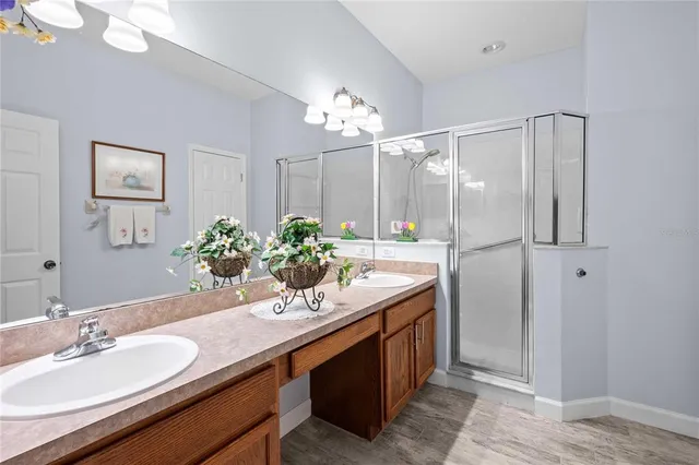 $285,000 | 5649 Autumn Shire Drive, Zephyrhills, FL 33541