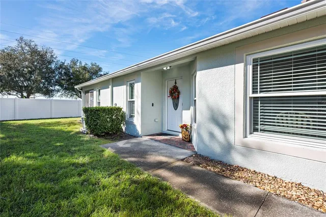$285,000 | 5649 Autumn Shire Drive, Zephyrhills, FL 33541