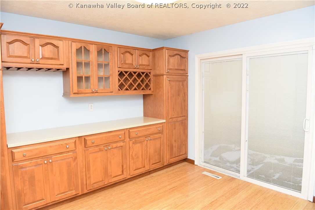 22 Barrington Road Nitro, WV 25143 - Photo 5 of 23 Gallery Image 5