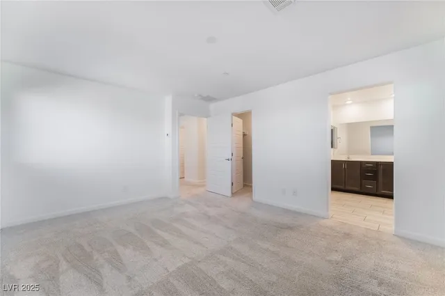 $2,000 | 715 Pickled Pepper Place, Henderson, NV 89011