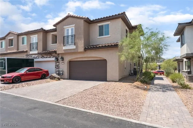 $2,000 | 715 Pickled Pepper Place, Henderson, NV 89011