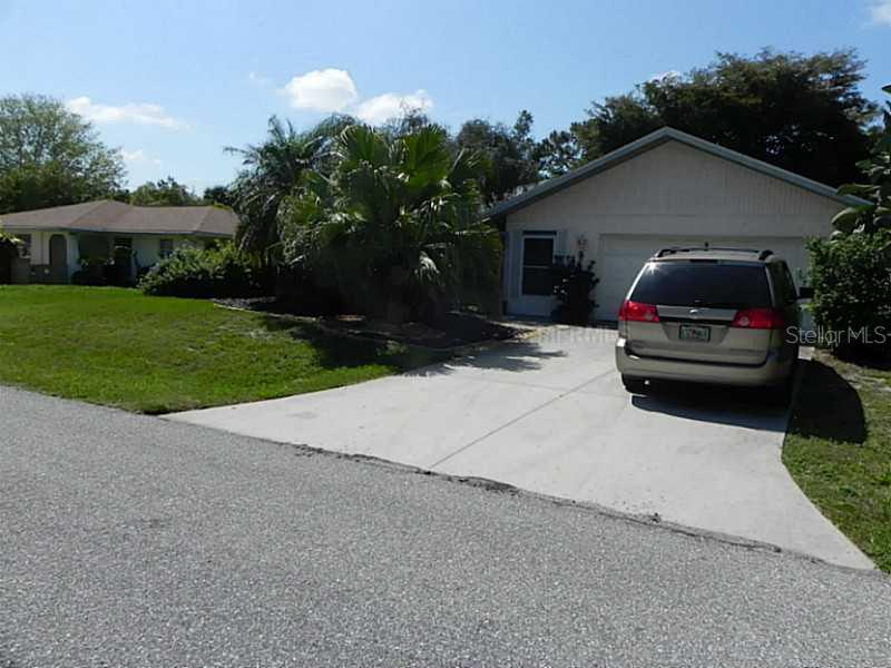 99 Abalone Road Venice, FL 34293 - Photo 1 of 1 Exterior Front
