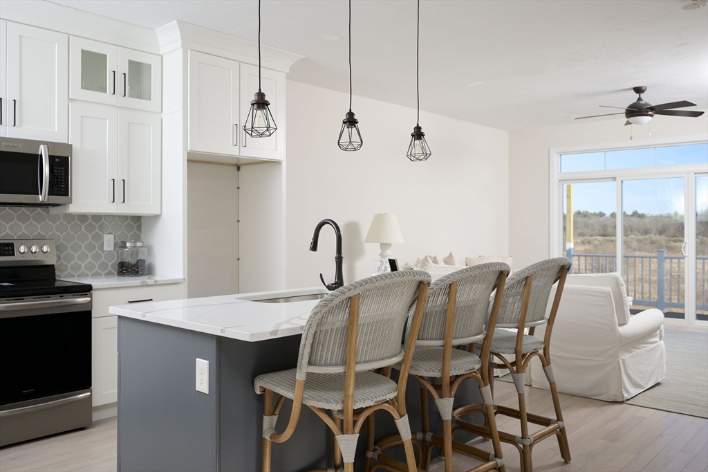 16 Metacomet Road, Unit 16 West Bridgewater, MA 02379 - Photo 9 of 32