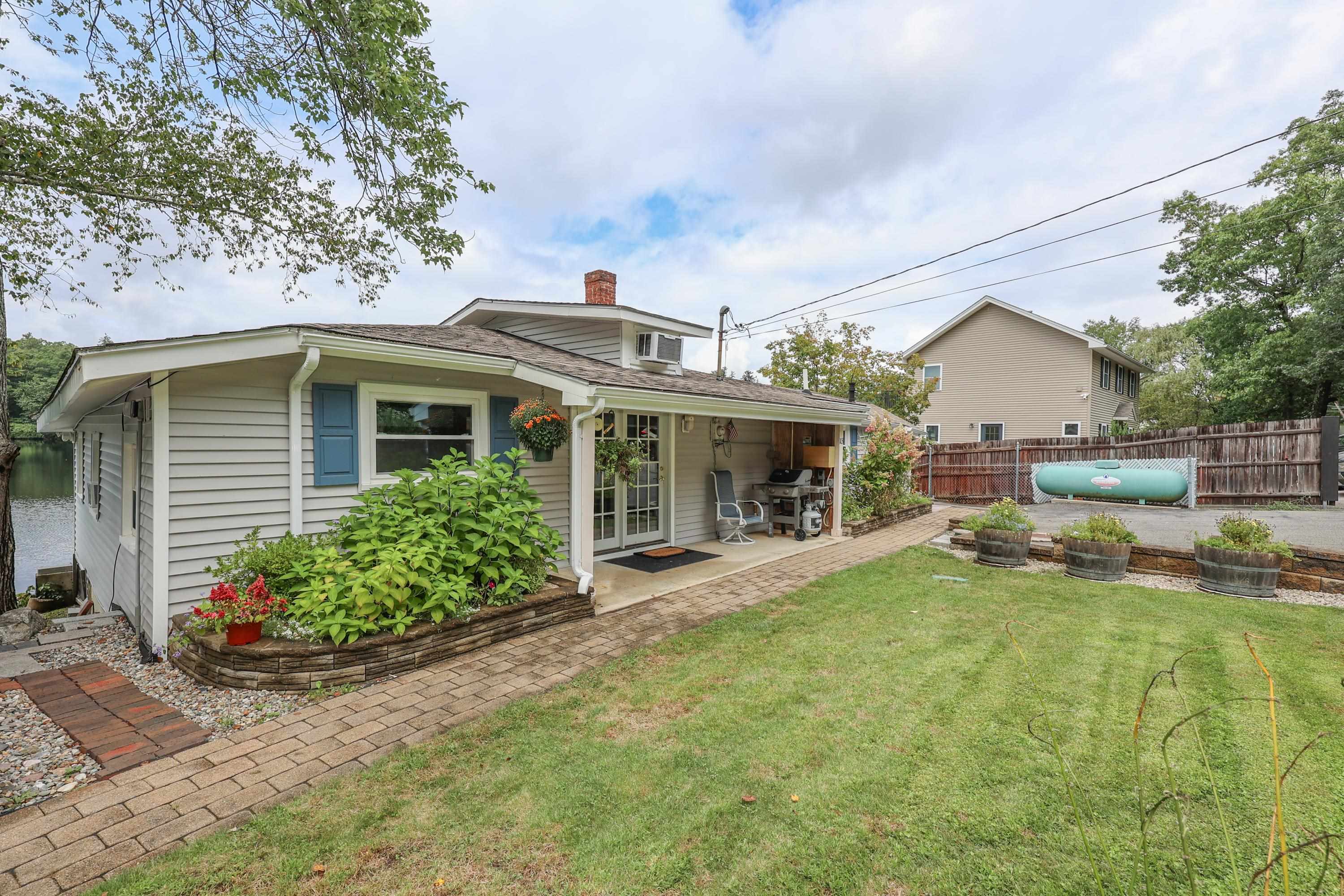 103 Shadow Lake Road Salem, NH 03079 - Photo 11 of 40