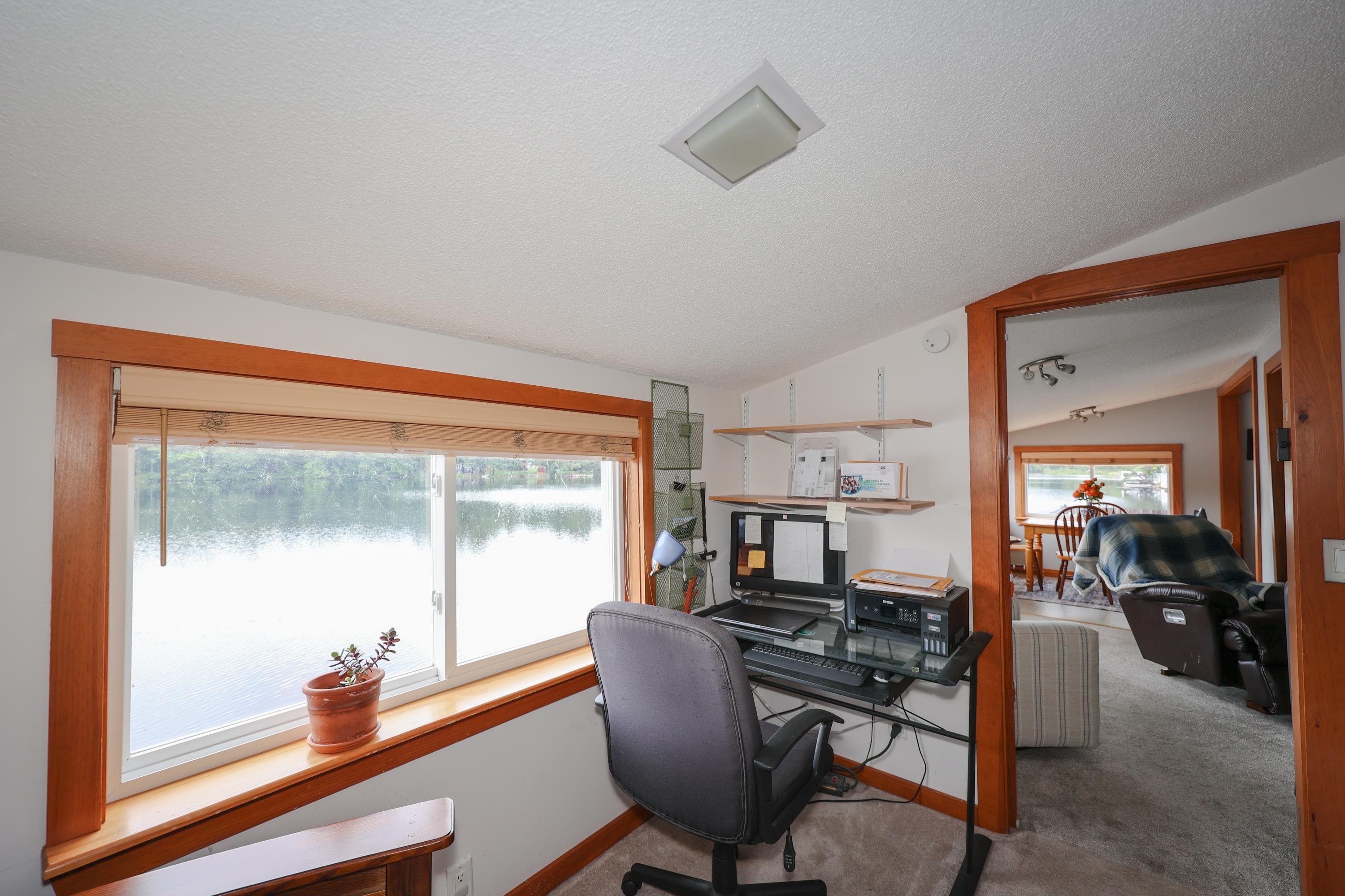 103 Shadow Lake Road Salem, NH 03079 - Photo 20 of 40