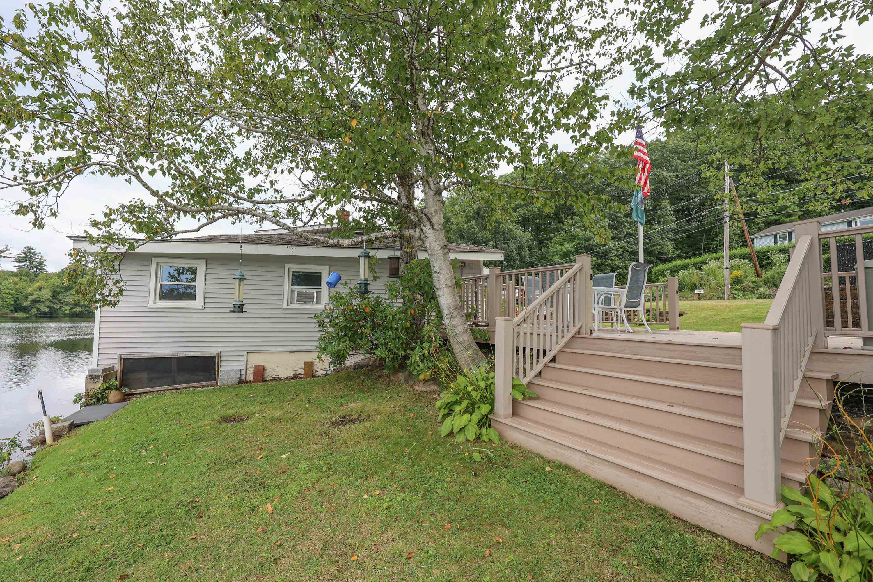 103 Shadow Lake Road Salem, NH 03079 - Photo 3 of 40