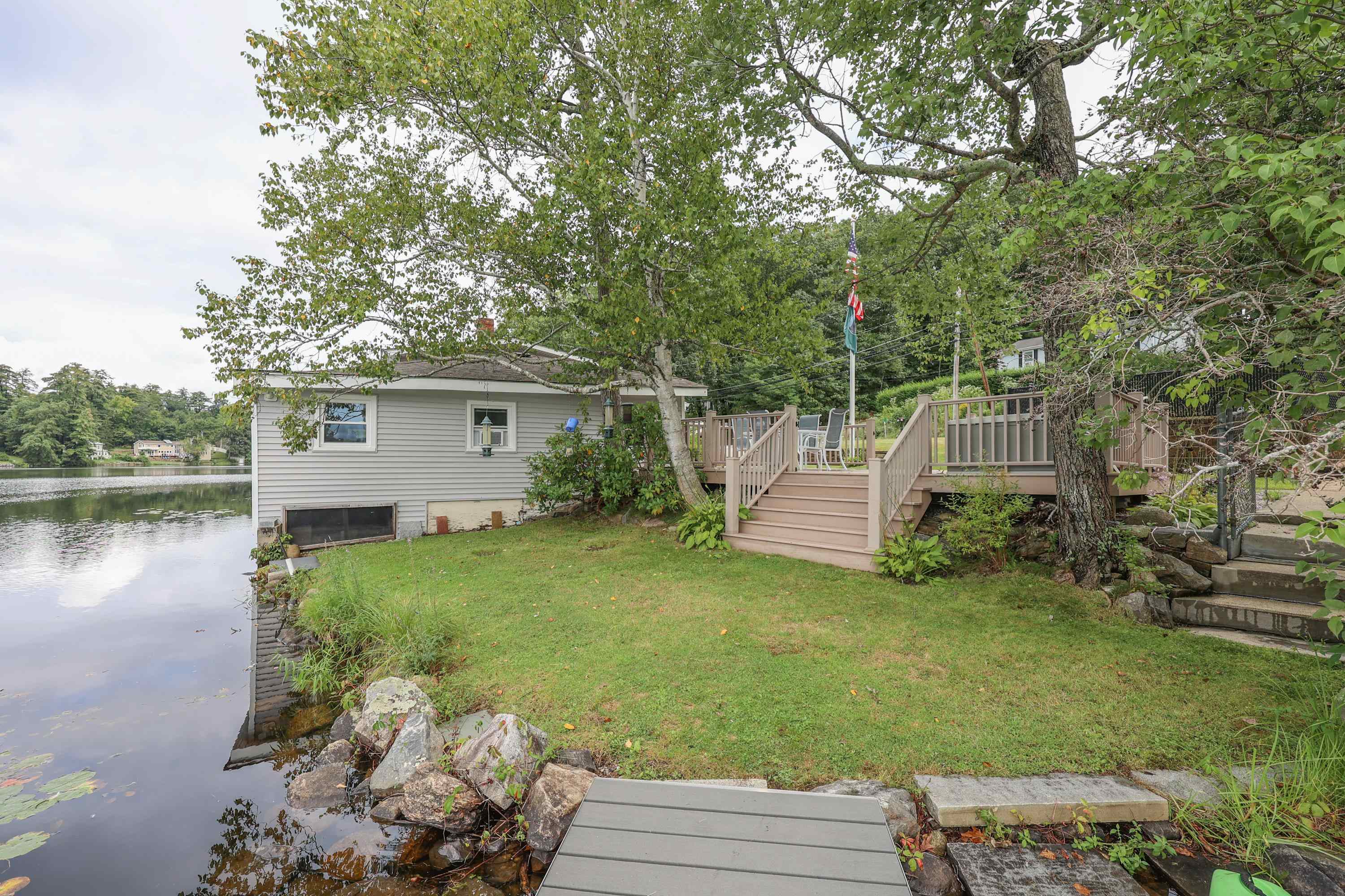 103 Shadow Lake Road Salem, NH 03079 - Photo 6 of 40