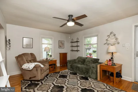 $300,000 | 913 Aldon Road, Claymont, DE 19703
