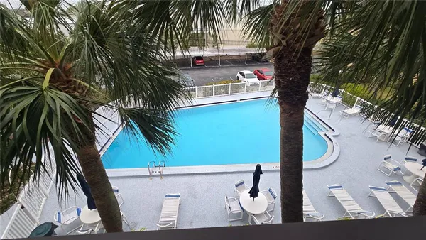 $164,900 | 2525 West Bay Drive, Unit C33, Largo, FL 33770