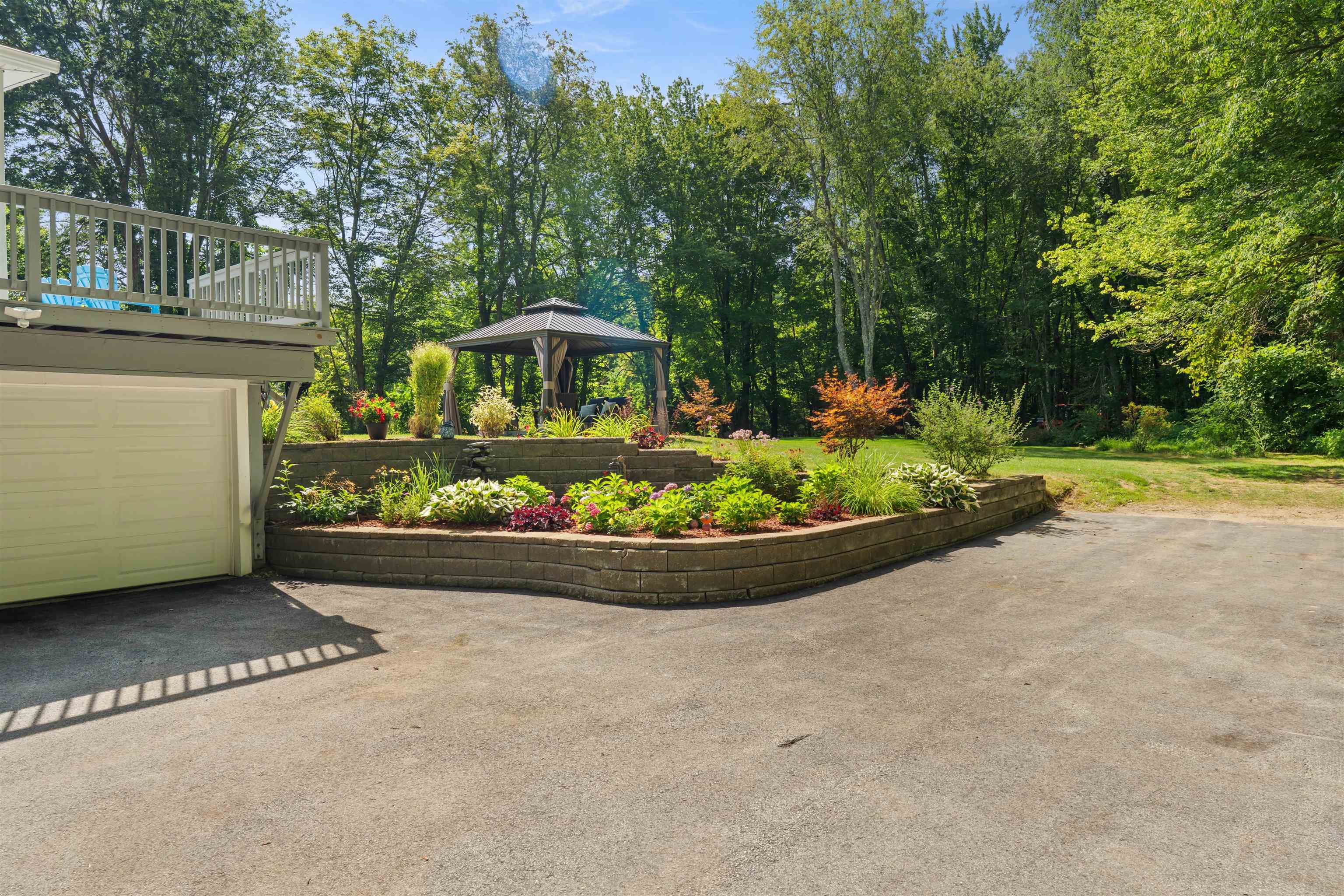 80 Hunt Road Danville, NH 03826 - Photo 3 of 11 Gallery Image 3