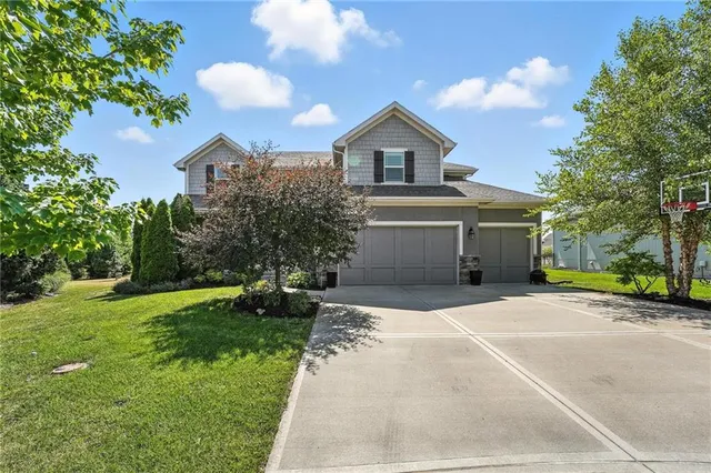 $670,000 | 16406 South Loiret Street, Olathe, KS 66062