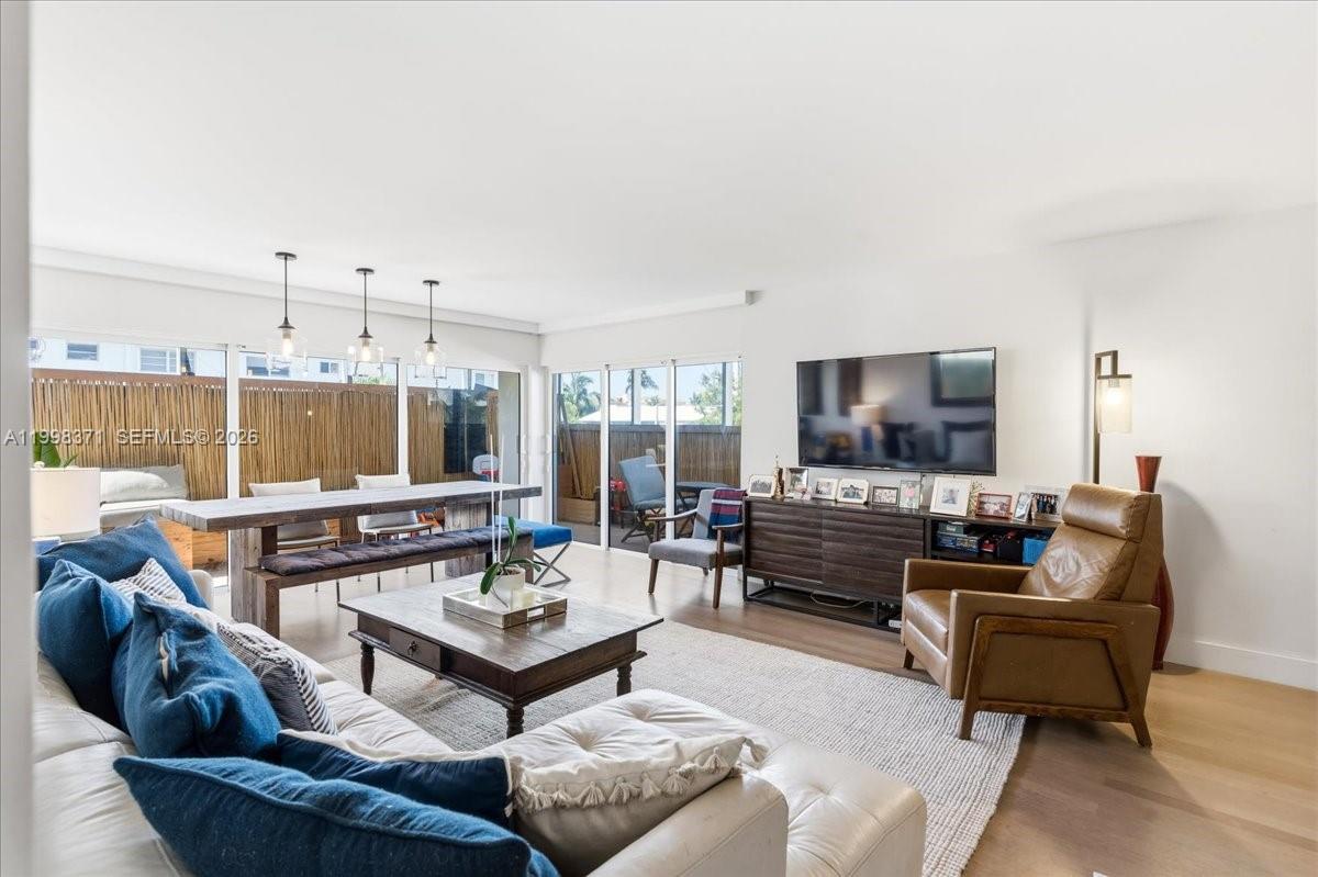 550 Ocean Drive, Unit 3H Key Biscayne, FL 33149 - Photo 8 of 34